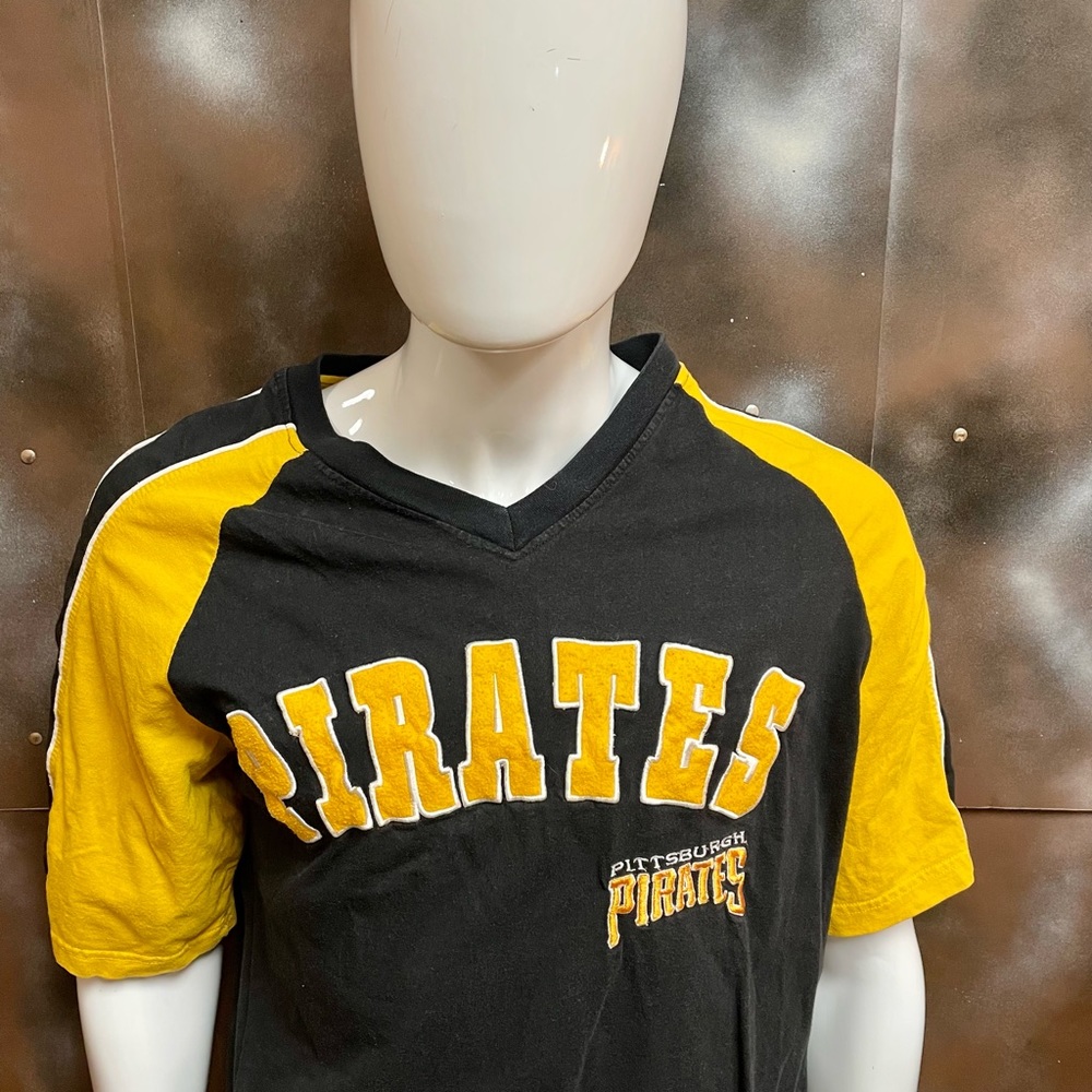 Pittsburgh pirates T-shirt size L